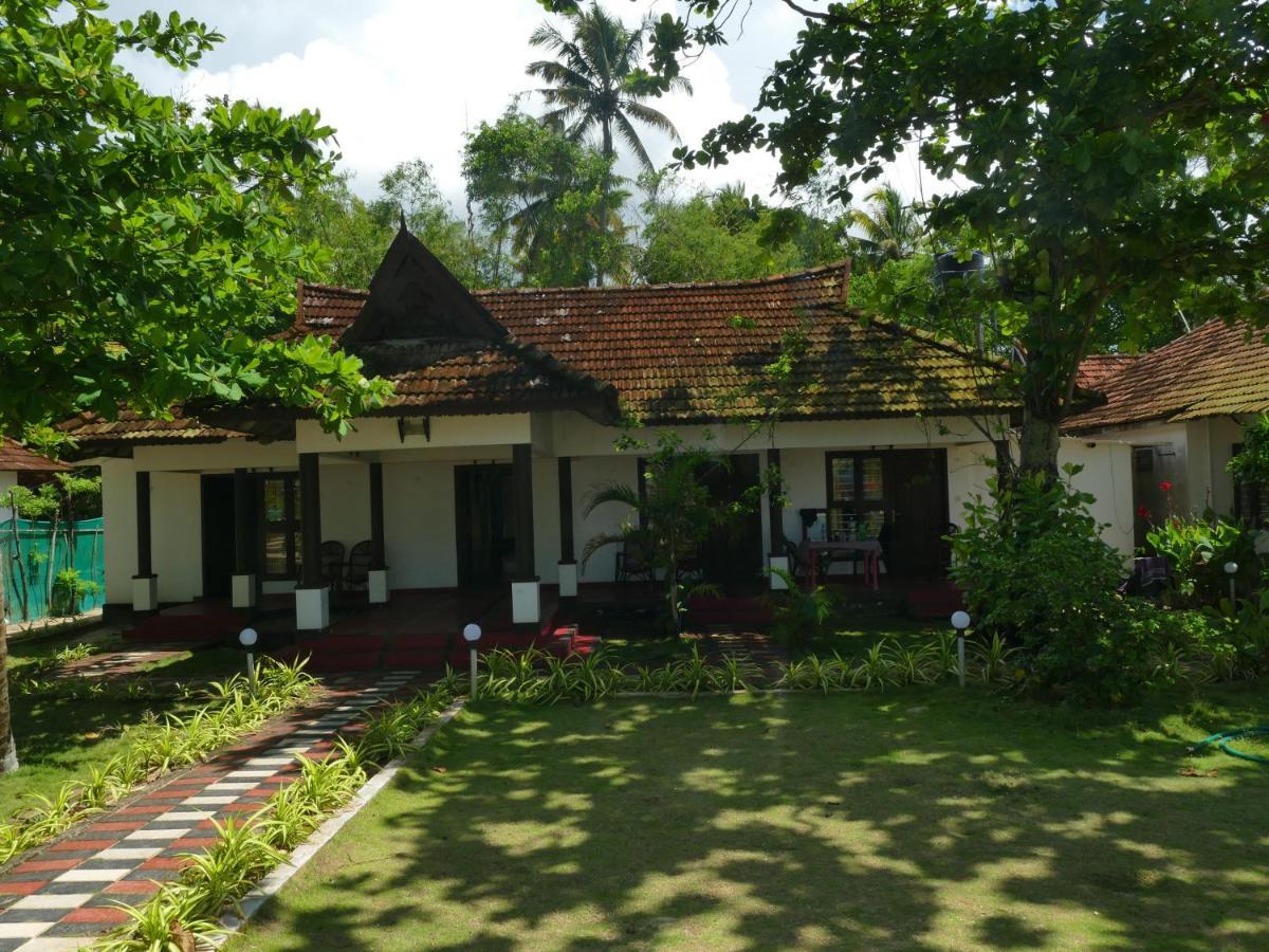 Marari Sealap Beach Villas Mararikulam Ngoại thất bức ảnh