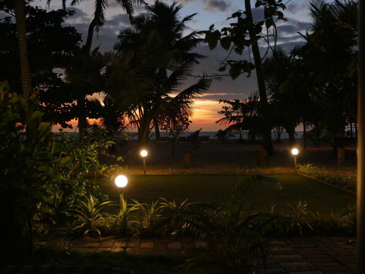 Marari Sealap Beach Villas Mararikulam Ngoại thất bức ảnh