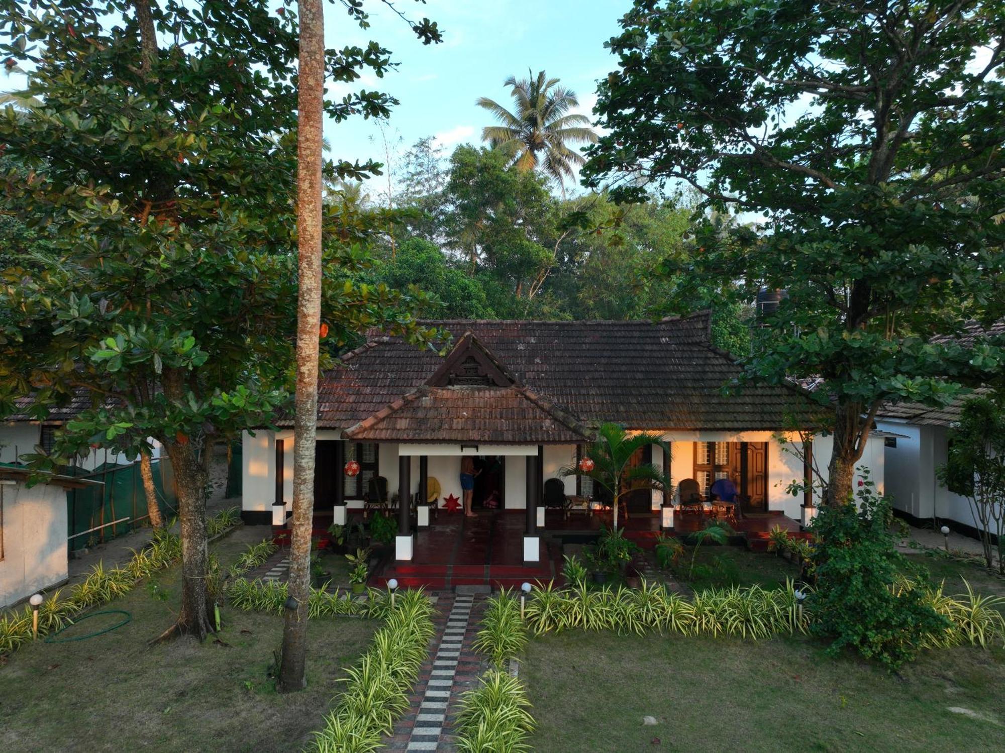 Marari Sealap Beach Villas Mararikulam Ngoại thất bức ảnh